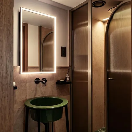 Romegas Hotel 5*