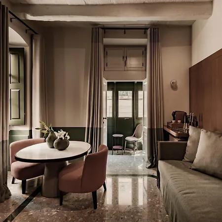 Romegas Hotel Valletta